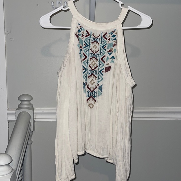 Cream off-shoulder long sleeve w tribal print, high neck - Picture 1 of 4